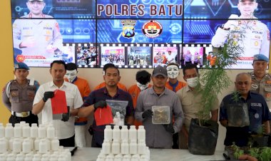 Polres-Batu-Berhasil-Amankan-Tersangka-Penanam-Pohon-Ganja