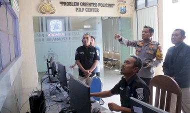 Mudik-Aman-Polres-Nganjuk-Maksimalkan-CCTV-Command-Center-dan-Layanan-Publik
