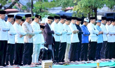 Wakapolri-dan-PJU-Polri-Laksanakan-Salat-Ied-di-Lapangan-Bhayangkara