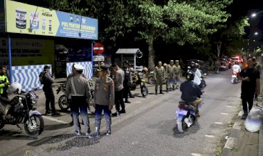 Polres-Pelabuhan-Tanjungperak-Bersama-TNI-Gelar-Patroli-Skala-Besar-Pasca-Pengesahan-Warga-Pesilat