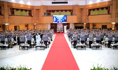 Mendapat-Hibah-Policetube,-Kadiv-Humas:-Kerja-Jajaran-Polri-Terekam-Dengan-Nyata