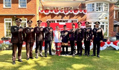 Perwira-Polri-Penerima-Beasiswa-LPDP-Ikuti-Upacara-HUT-RI-ke-80-di-London