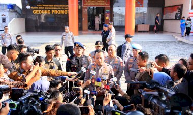 Presiden-Kunjungi-Polisi-Korban-Kerusuhan,-Polri-Janji-Pulihkan-Keamanan-dan-Tangkap-Pelaku