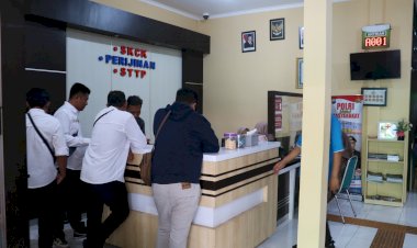 Polres-Pacitan-Perpanjang-Jam-Pelayanan-SKCK-Petugas-Lembur-Hingga-Pukul-01.00-Dini-Hari