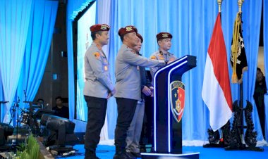 Wakapolri-Luncurkan-Program-Pelayanan-Pengaduan-Reserse