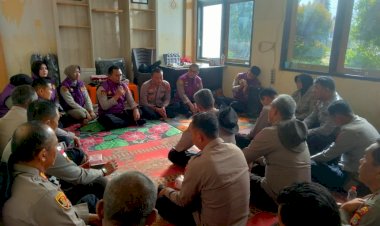 Rumah-Terendam-Tugas-Tetap-Jalan-Trauma-Healing-Mabes-Polri-Hadir-untuk-Personel-Polres-Aceh-Tamiang
