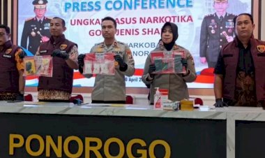 Polres-Ponorogo-Amankan-Pengedar-Narkoba-Asal-Madiun,-Sita-301-Gram-Sabu