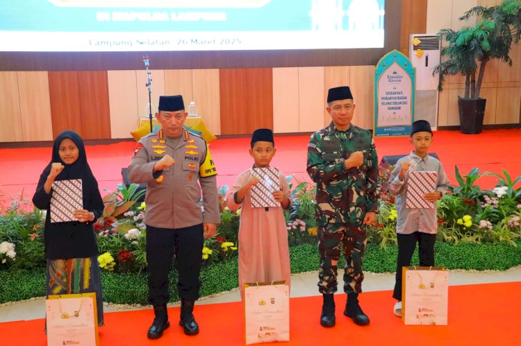 Perkuat Silaturahmi, Kapolri-Panglima TNI Hadiri Safari Ramadhan di Polda Lampung
