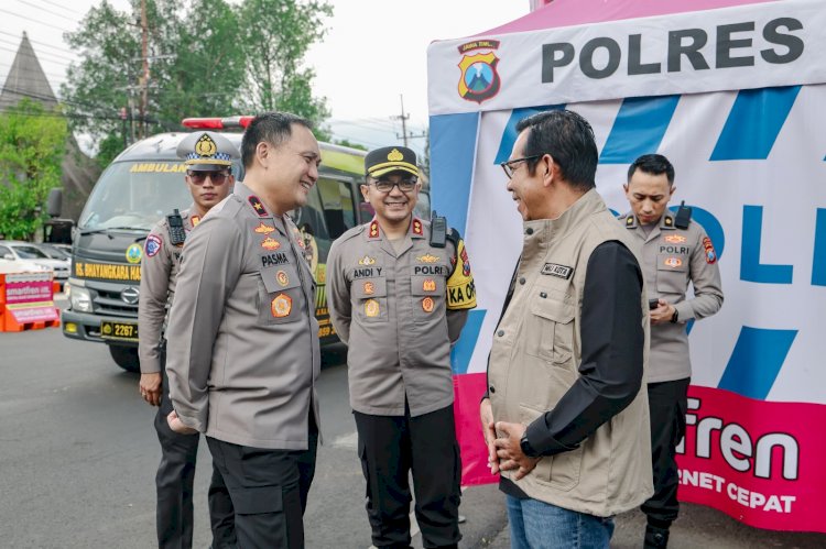 Wakapolda Jatim Tinjau Posyan Karanglo, Pantau Arus Balik Lebaran di Wilayah Malang Raya