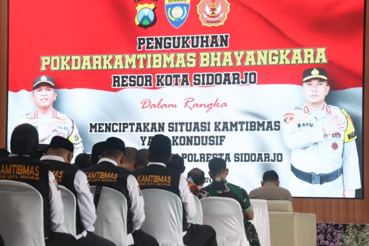 Kapolresta Sidoarjo Kukuhkan Pokdar Kamtibmas Bhayangkara 2025-2029