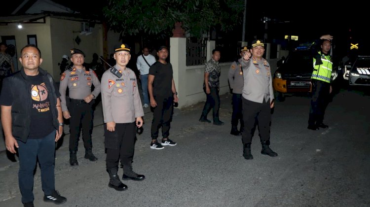 Polres Nganjuk Gelar Patroli SREG dan Penyekatan di Perbatasan Suroan Berjalan Kondusif