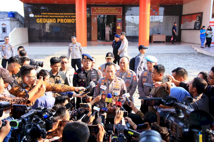 Presiden Kunjungi Polisi Korban Kerusuhan, Polri Janji Pulihkan Keamanan dan Tangkap Pelaku