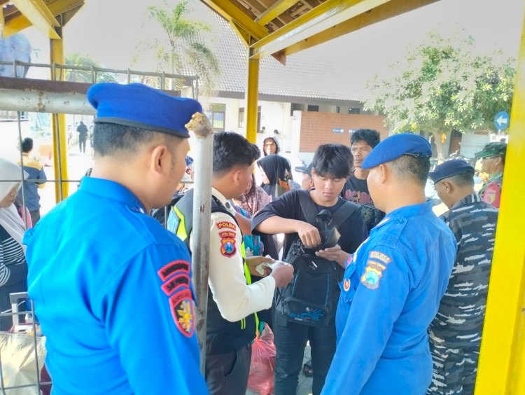 Polres Situbondo Perketat Pengamanan di Pelabuhan Jangkar Antisipasi Lonjakan Penumpang saat Maulid Nabi