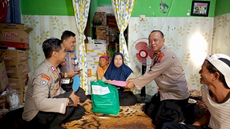 Polisi Takziyah ke Rumah Duka Pelajar Korban Laka Lantas