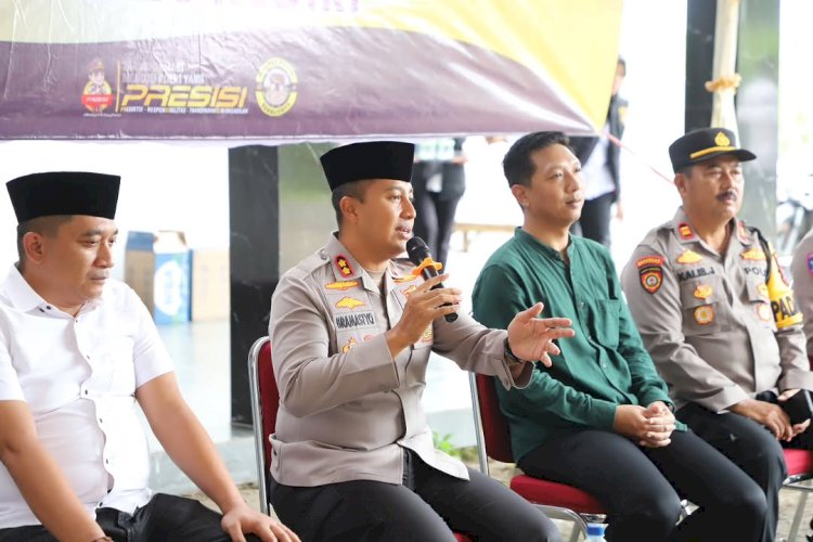 Cangkrukan Bareng Kapolres Kediri Hadirkan Ruang Dialog yang Akrab Bersama Masyarakat