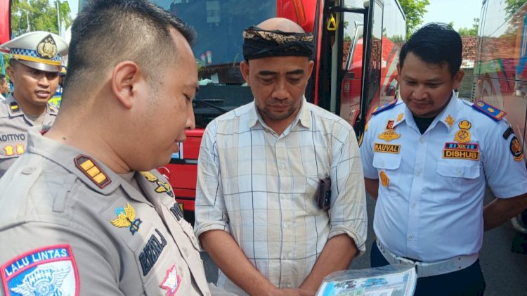 Jelang Nataru Ditlantas Polda Jatim Gelar Ramcheck di PO Bus
