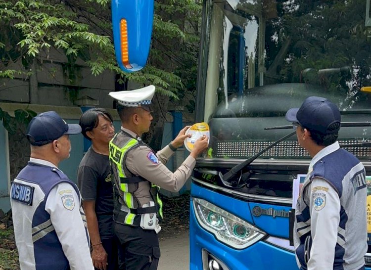 Operasi Keselamatan Semeru 2026 Polres Mojokerto Kota Pastikan Kelaikan Angkutan Umum